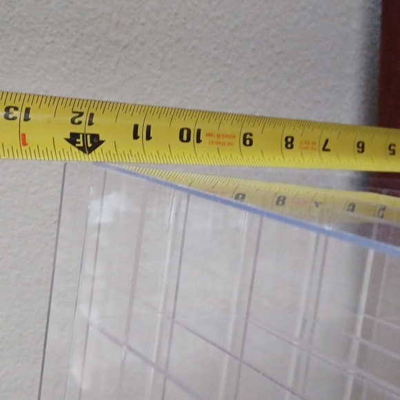 FINAL PRICE - Large Plexiglass Tiered Organizer - Picture 8 of 12